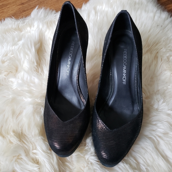 Rebecca Minkoff Platform Metallic Textured Heels - Picture 3 of 8